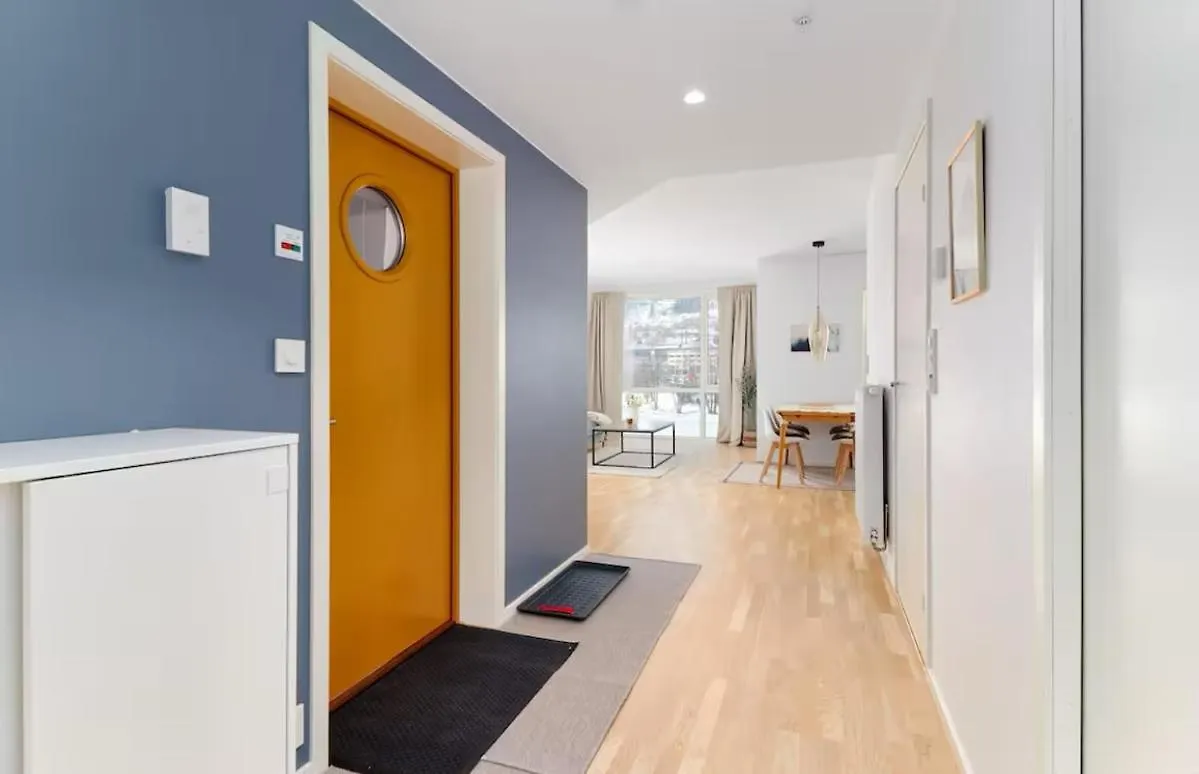 Apartamento 2 Bedroom, Lake View, Light Rail, Bergen Noruega